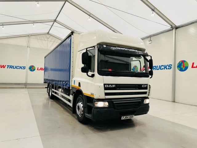 DAF CF75 310 6×2 Rear Lift Sleeper Cab Curtainsider