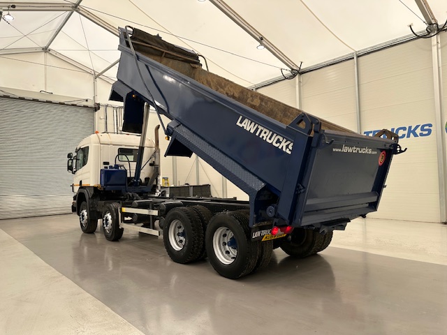 Scania P370 8×4 Sleeper Cab Tipper Manual