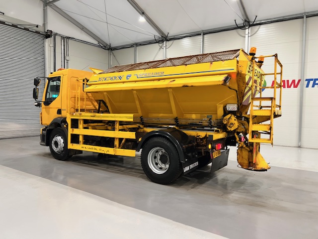 Volvo FE 240 4×2 Day Cab Gritter