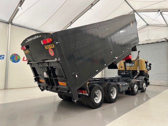 Scania P400 8×4 Day Cab Bulk Tipper Manual