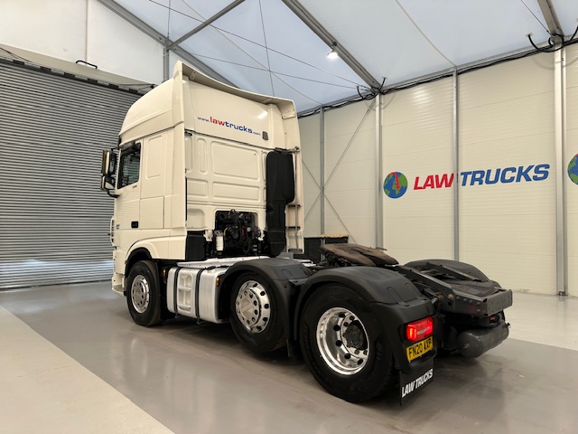 DAF XF 530 6×2 Midlift Tractor Unit