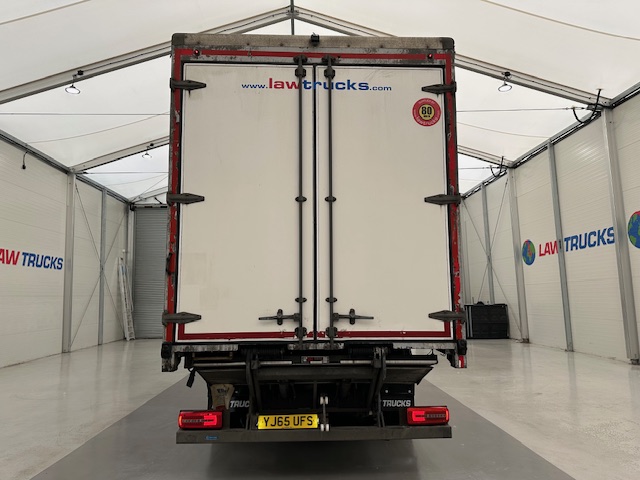 DAF CF 310 Sleeper Cab Curtainsider