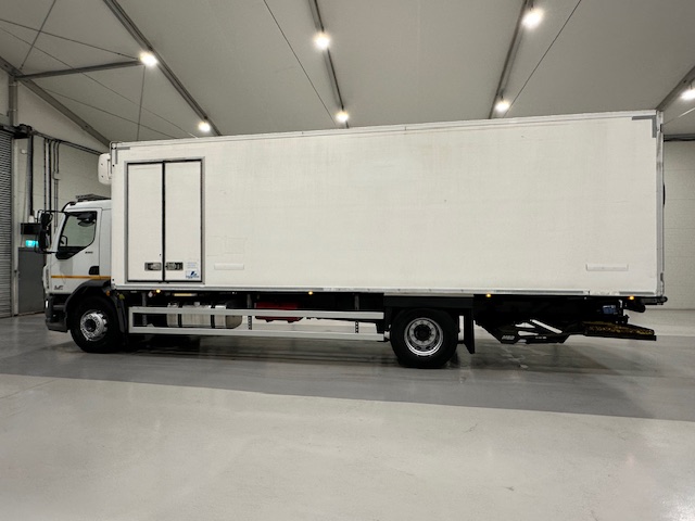 DAF LF 220 Day Cab Fridge Box