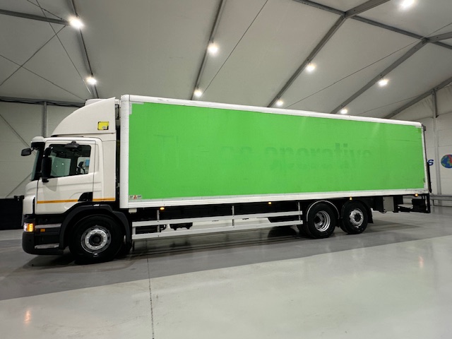 Scania P280 6×2 Rear Lift Day Cab Fridge Box