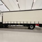 MAN TGM 18.250 4×2 Sleeper Cab Curtainsider - thumbnail