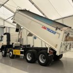 Volvo FM 410 8×4 Sleeper Cab Tar Spec Tipper - thumbnail