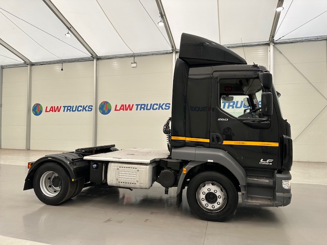 DAF LF 260 4×2 Rest Cab Tractor Unit