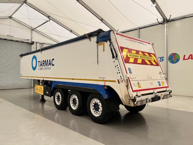 Titan Thinwall V Walking Floor Aggregate Trailer