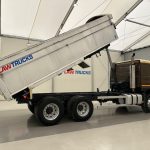 Volvo FM9 300 6×4 Sleeper Cab Tipper Manual - thumbnail