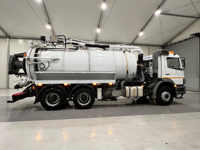 Mercedes Atego 2628 6×4 Day Cab Vacuum Tanker