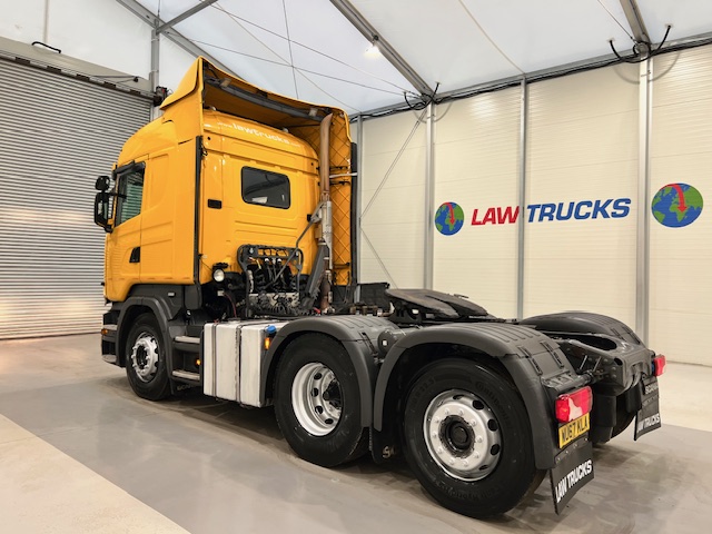 Scania R450 6×2 Rear Lift Tractor Unit PTO