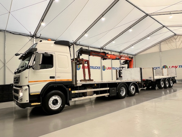 Volvo FM 450 Dropside Brick Grab Drawbar