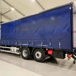 Mercedes Actros 2530 6×2 Sleeper Cab Curtainsider - thumbnail