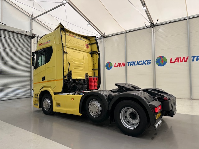 Scania S450 6×2 Midlift Highline Tractor Unit