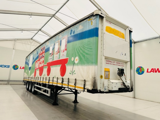 Don Bur Tri Axle 4.40m Curtainsider Trailer