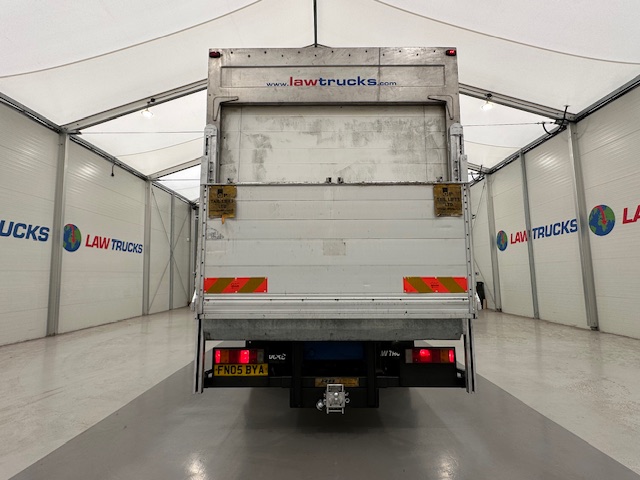 DAF CF65 220 Sleeper Cab Fridge Box