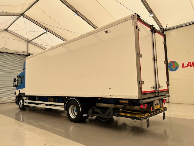 Scania P250 4×2 Sleeper Cab Fridge Box