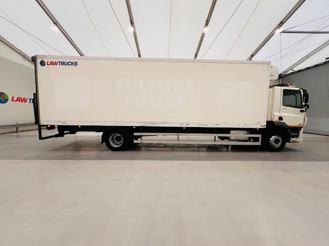 DAF CF 250 4×2 Day Cab Fridge Box