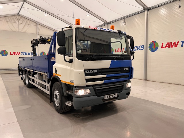 DAF CF75 310 Day Cab Dropside Brick Grab