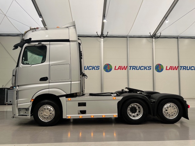 Mercedes Actros L 2548 6×2 Rear Lift Tractor Unit PTO