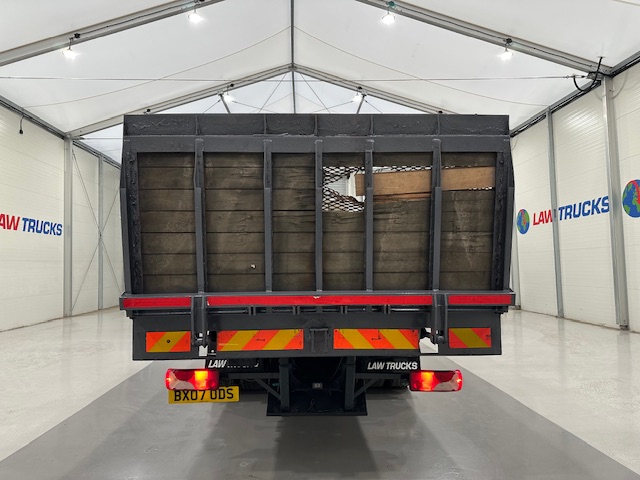 Scania P310 6×2 10 Tyre Rear Lift Tilt and Slide Recovery
