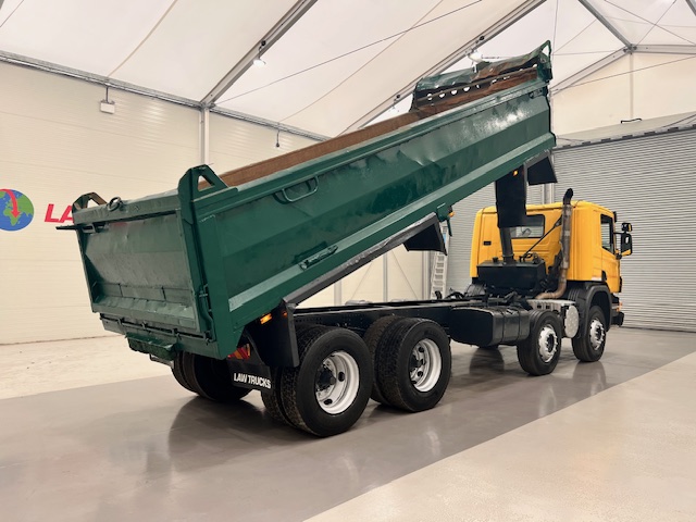 Scania P380 8×4 Day Cab Steel Tipper Manual