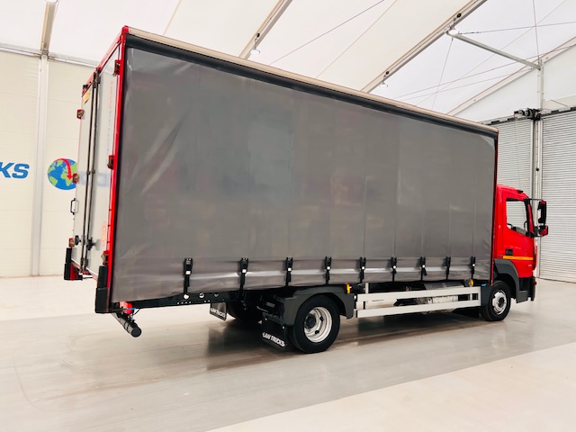 Mercedes Atego 816 Day Cab Curtainsider