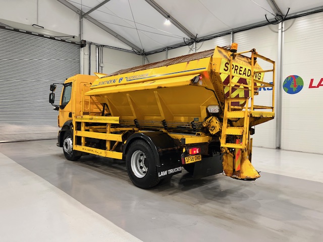 Volvo FE 240 4×2 Day Cab Gritter