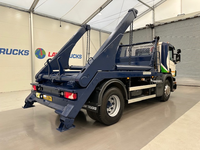 Scania P250 4×2 Day Cab Skip Loader