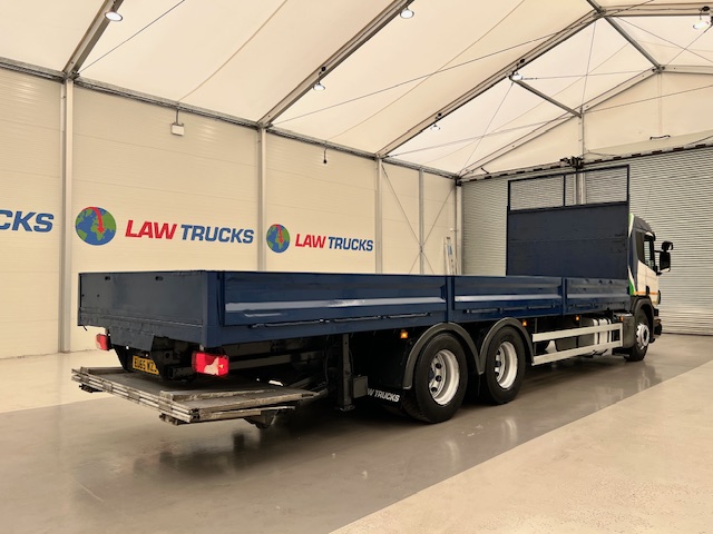 Scania P320 6×2 10 Tyre Sleeper Cab Dropside