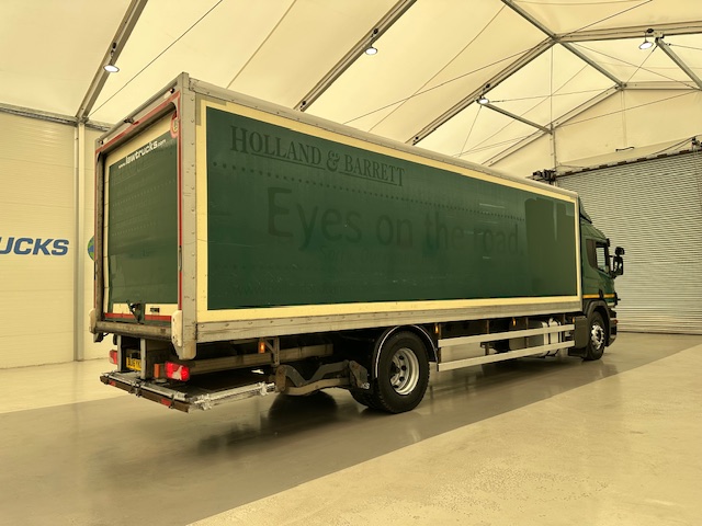 Scania P250 4×2 Sleeper Cab Box Van