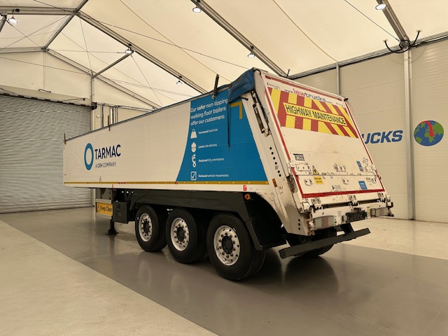 Titan Thinwall Walking Floor Aggregate Trailer