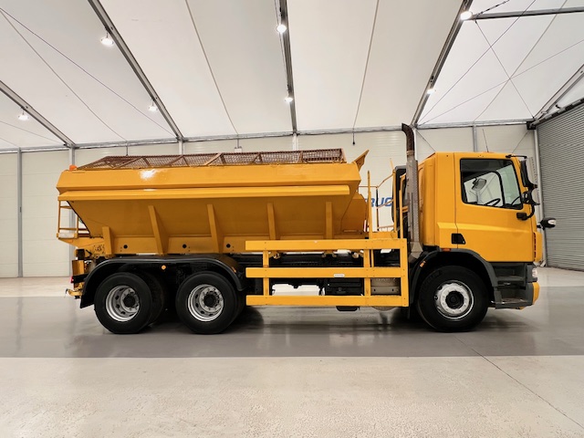DAF CF75 310 6×4 Day Cab Gritter