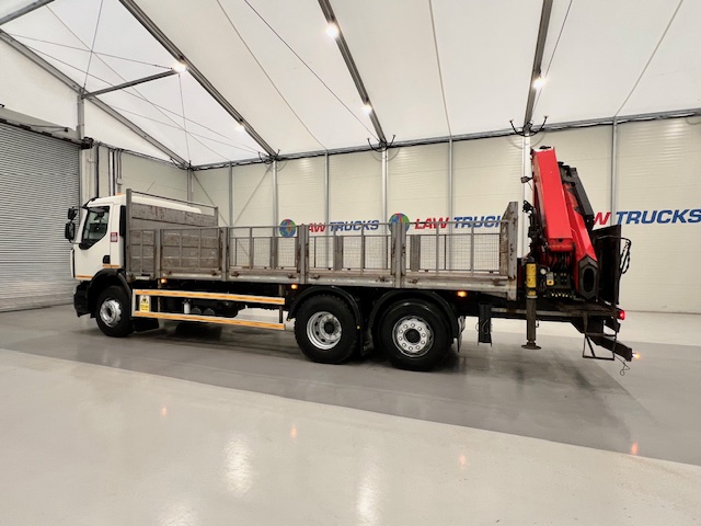 Renault C320 6×2 Day Cab Dropside with Crane