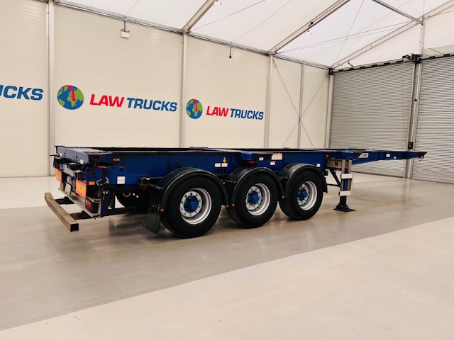 Montracon Tri Axle Sliding Skeletal Trailer BPW