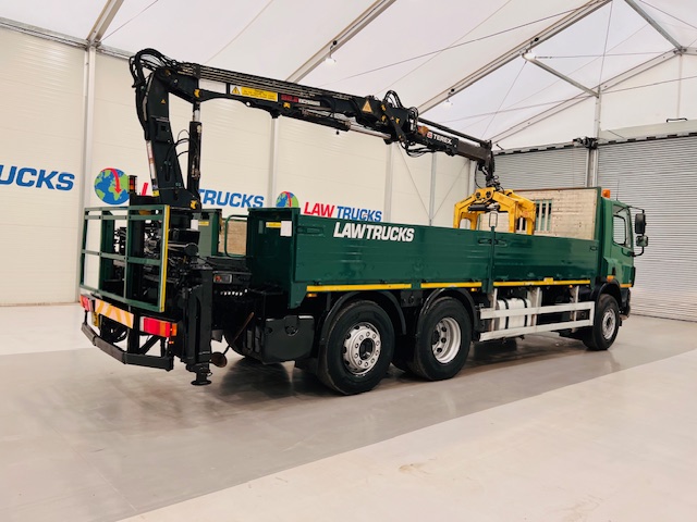 DAF CF75 310 Rear Lift Day Cab Dropside Brick Grab