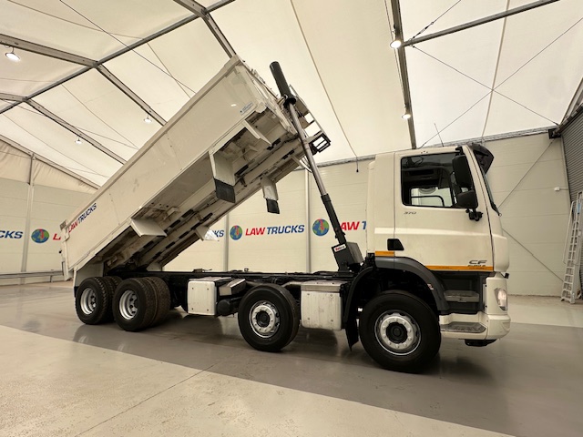 DAF CF 370 8×4 Day Cab Tipper