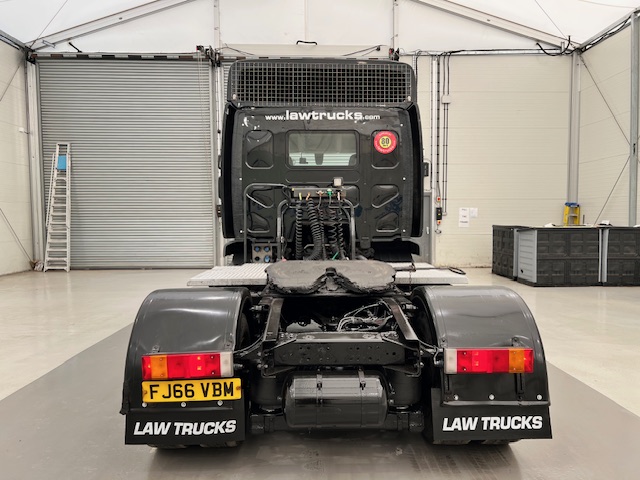 DAF LF 260 4×2 Rest Cab Tractor Unit