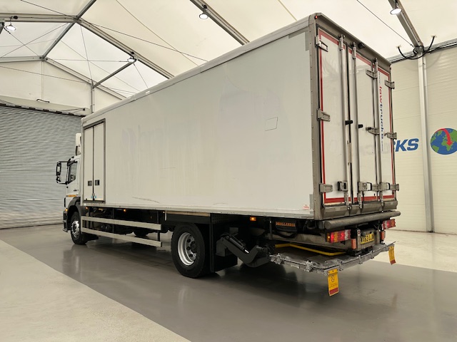 Mercedes Axor 1824 Day Cab Box Van