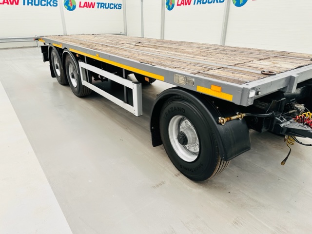 Fruehauf  Tri Axle Flatbed Drawbar Trailer