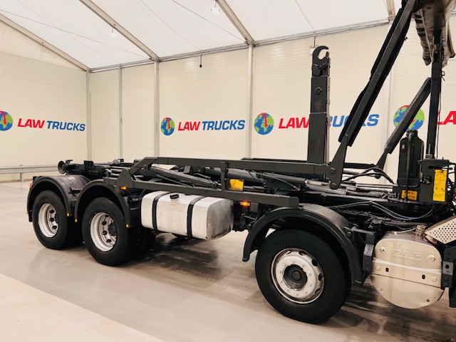 DAF CF85 360 8×4 Day Cab Hookloader Manual