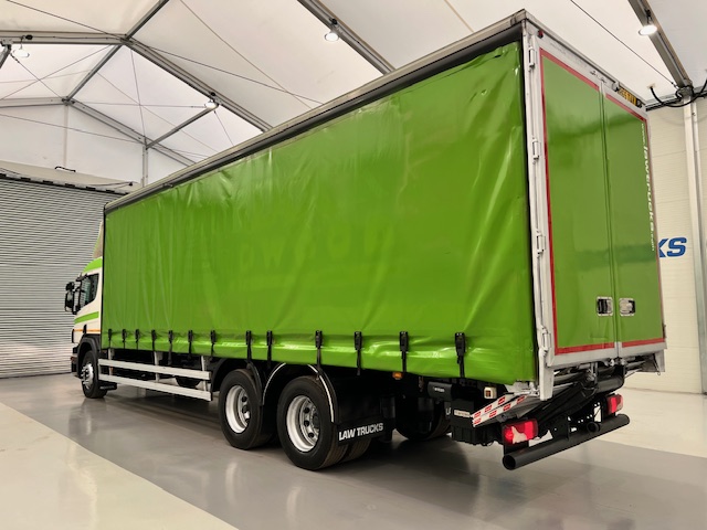 Scania P280 6×2 10 Tyre Rear Lift Curtainsider