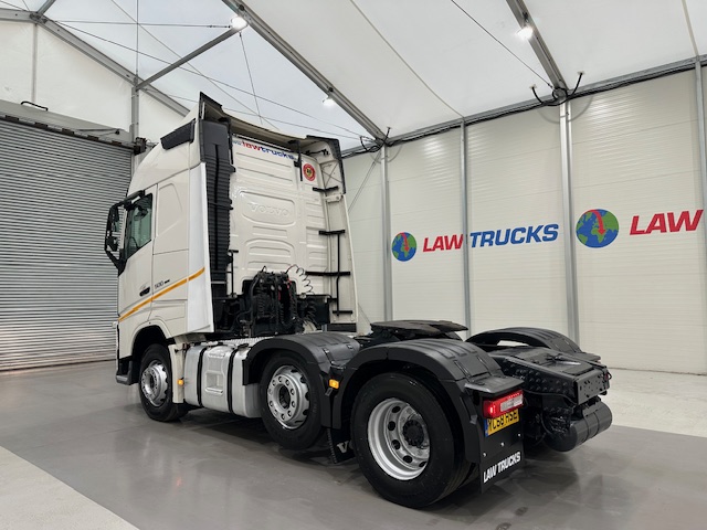 Volvo FH 500 6×2 Midlift Tractor Unit