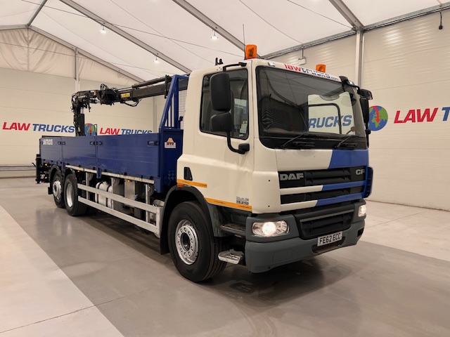 DAF CF75 310 Day Cab Dropside Brick Grab
