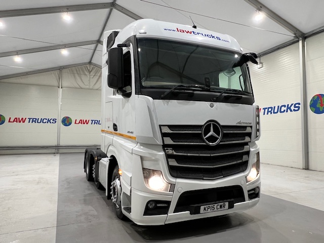 Mercedes Actros 2545 6×2 Midlift Tractor Unit