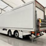 Mercedes Antos 2540 6×2 Rear Lift Day Cab Fridge Box - thumbnail