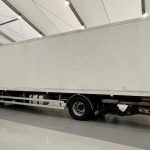 Mercedes Antos 1827 Day Cab Fridge Box - thumbnail