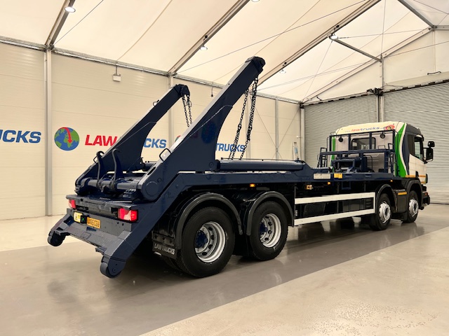 Scania P370 8×4 Sleeper Cab Skip Loader