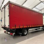 DAF CF 310 Sleeper Cab Curtainsider - thumbnail
