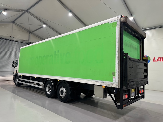 Scania P280 6×2 Rear Lift Day Cab Fridge Box